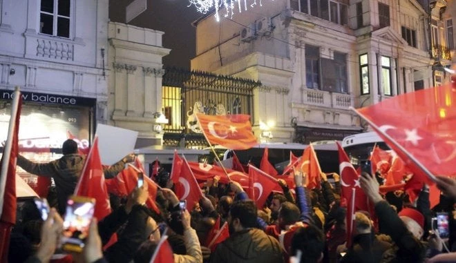 Τι είχε γίνει μεταξύ Τουρκίας-Ολλανδίας και προετοιμάζει τώρα την Ελλάδα το BBC